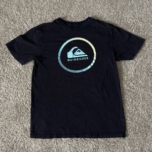 Boys short sleeve black quicksilver t-shirt tee size Large